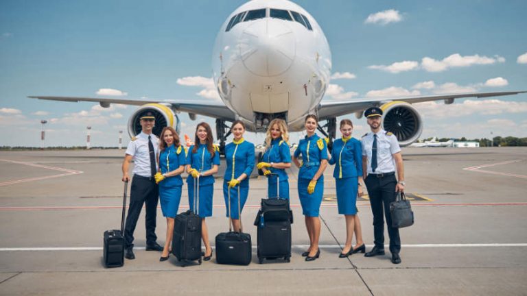 How Many Flight Attendants Are On A Plane 768x432 